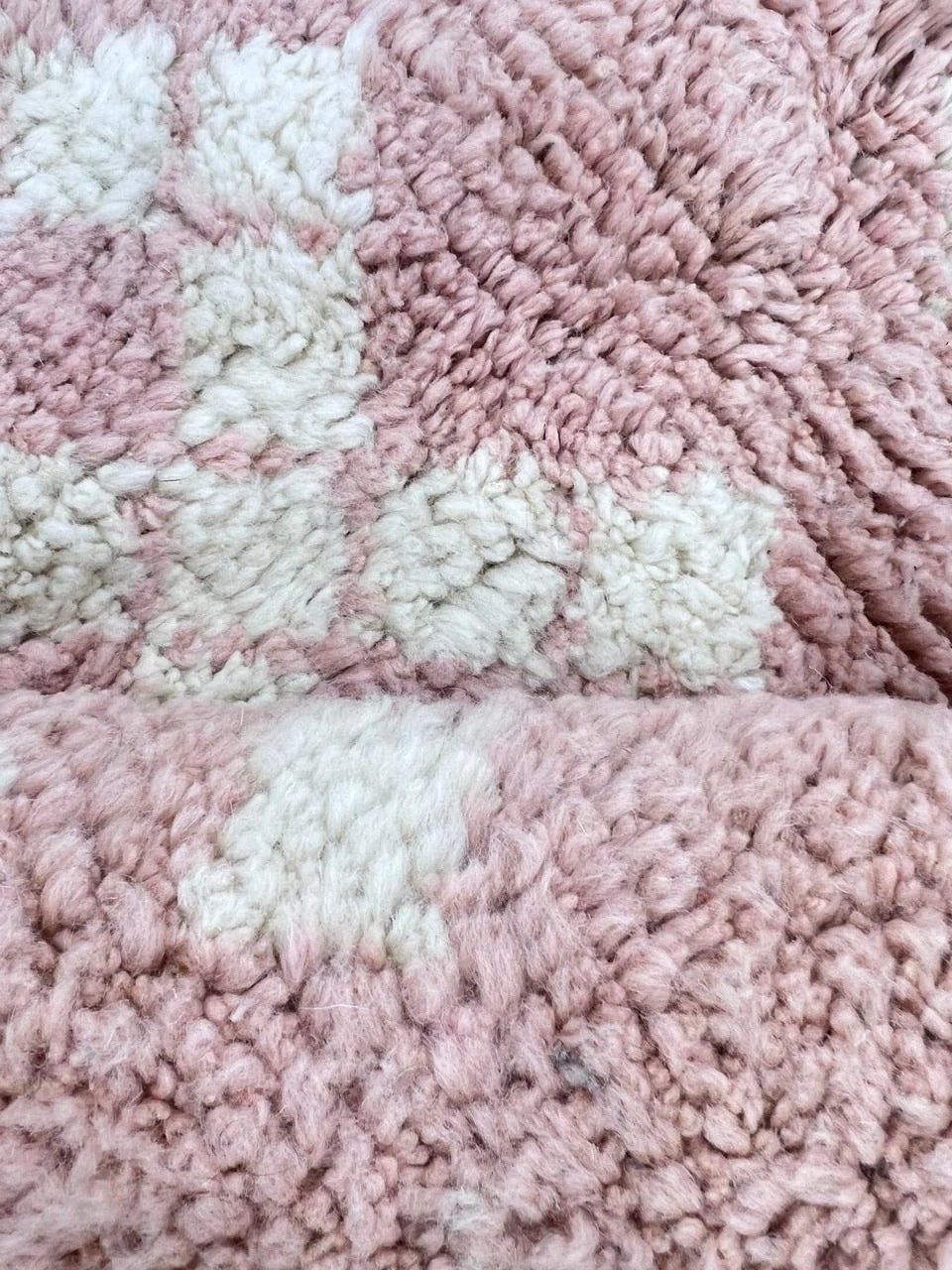 Pink Round Moroccan Rug | Handmade Berber Wool Diamond Pattern Rug - berber rug weavers